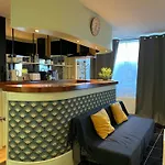 Grand Bord De דירה