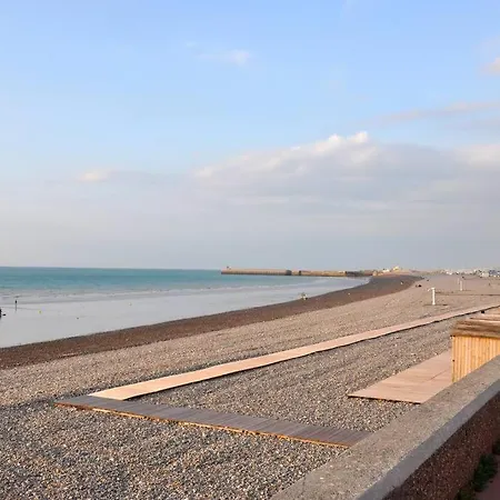 Grand Bord De *